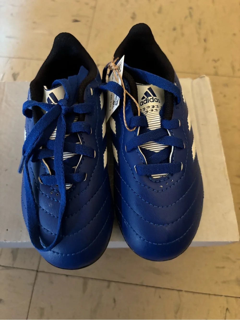 adidas classic style
